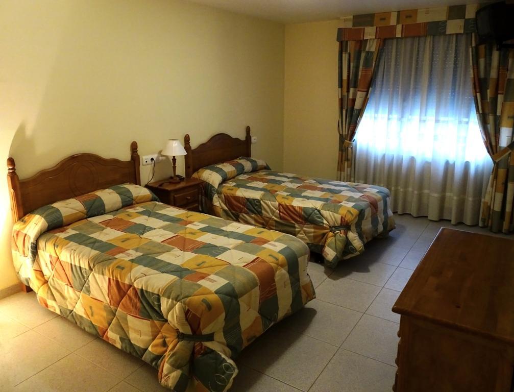 Hotel Hostal Carmen El Puente  Zewnętrze zdjęcie